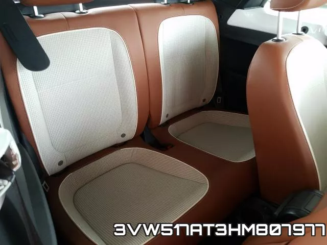 3VW517AT3HM807977_6.webp