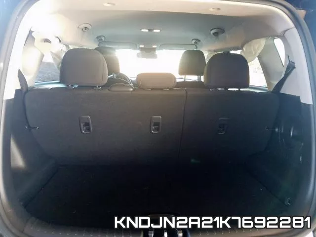 KNDJN2A21K7692281_9.webp