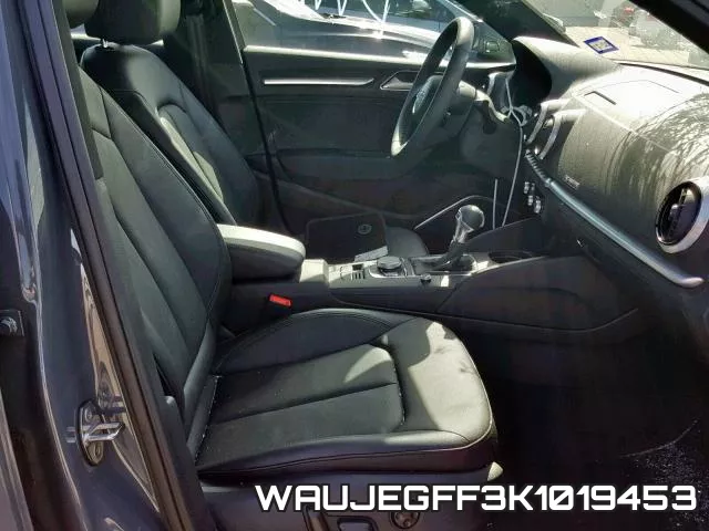WAUJEGFF3K1019453