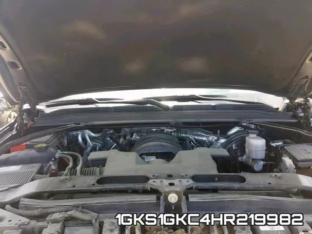 1GKS1GKC4HR219982_7.webp