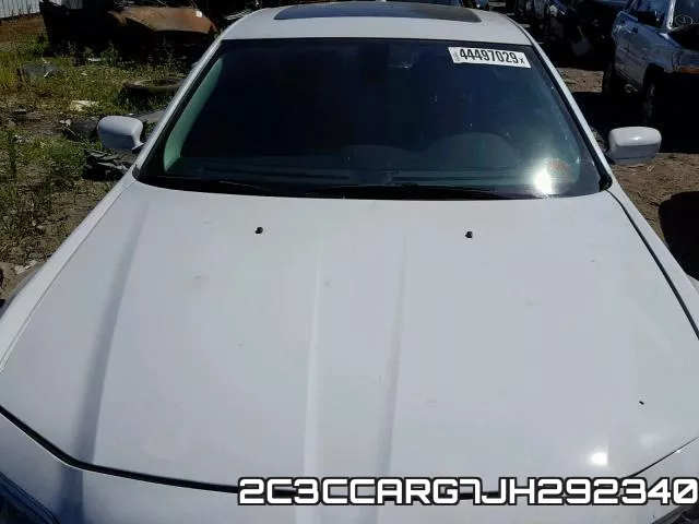 2C3CCARG7JH292340_7.webp