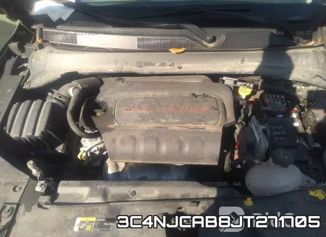 3C4NJCAB8JT271705_10.webp