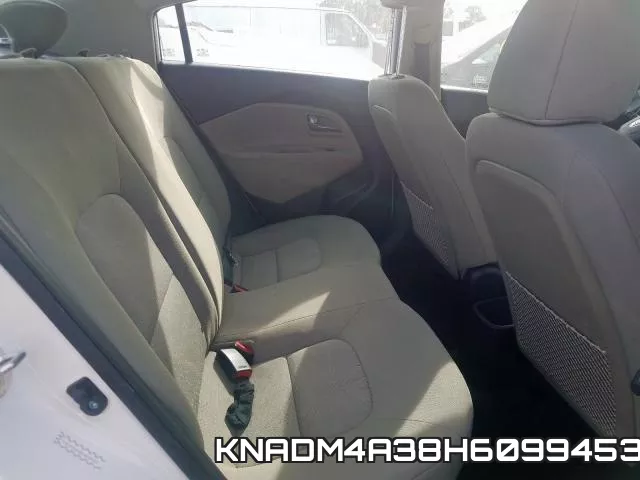 KNADM4A38H6099453_6.webp