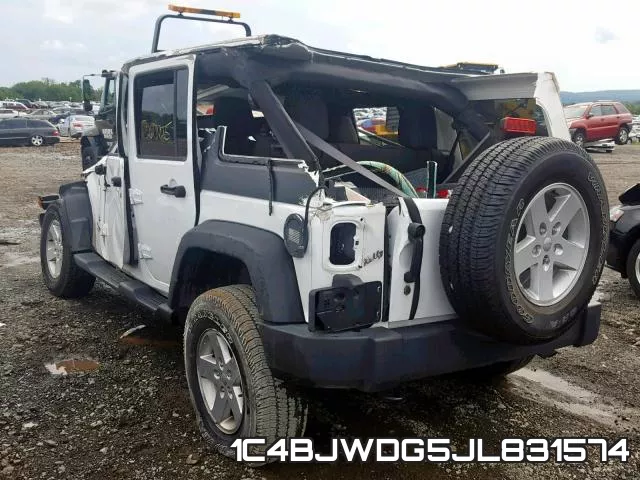 1C4BJWDG5JL831574_3.webp