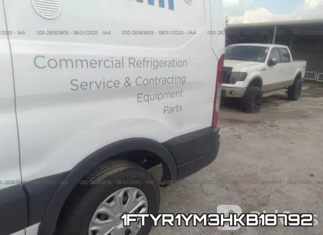 1FTYR1YM3HKB18792_6.webp