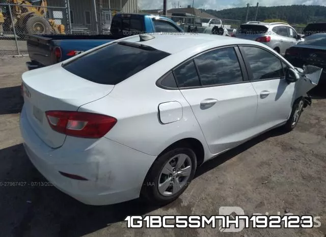 1G1BC5SM7H7192123_4.webp