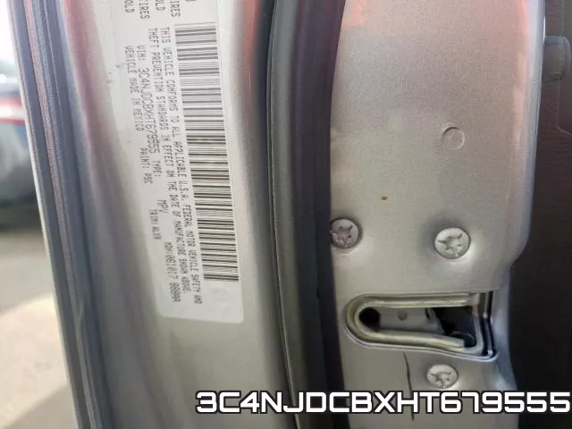3C4NJDCBXHT679555_10.webp