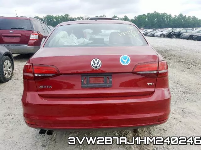 3VW2B7AJ1HM240246_9.webp
