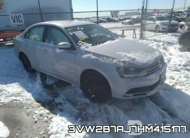 3VW2B7AJ7HM415177_1.webp