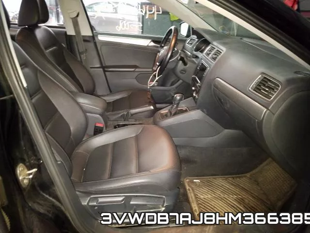 3VWDB7AJ8HM366385_5.webp