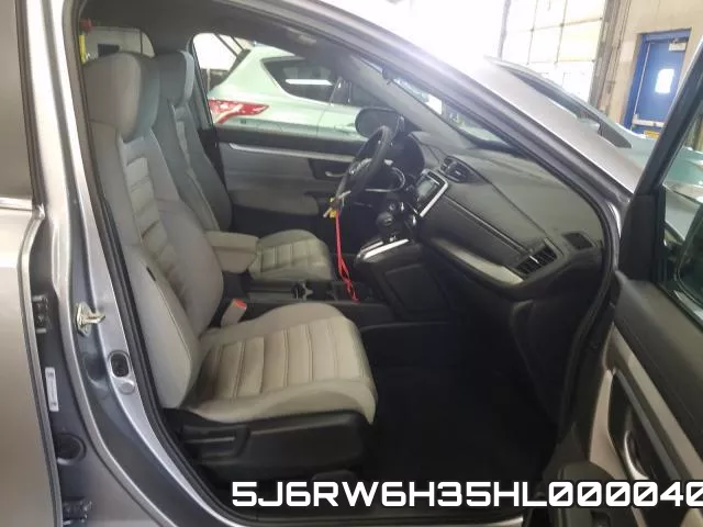 5J6RW6H35HL000040_5.webp