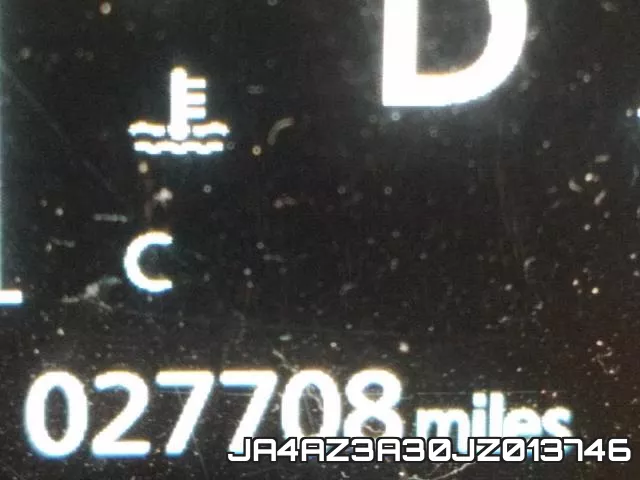 JA4AZ3A30JZ013746_8.webp