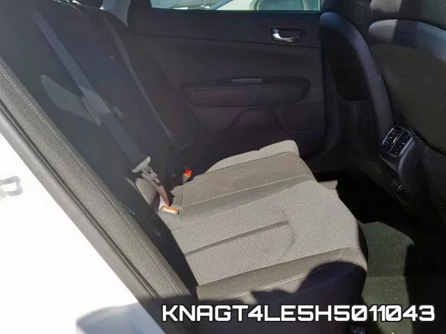 KNAGT4LE5H5011043_6.webp
