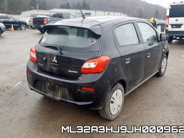 ML32A3HJ9JH000962_4.webp