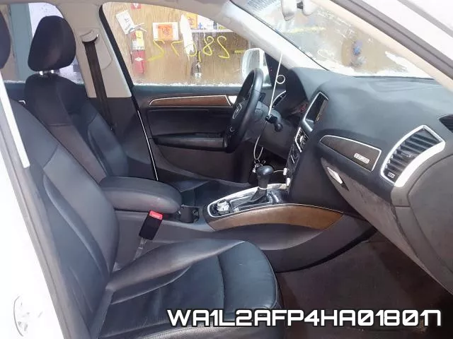 WA1L2AFP4HA018017_5.webp