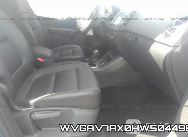 WVGAV7AX0HW504496_5.webp
