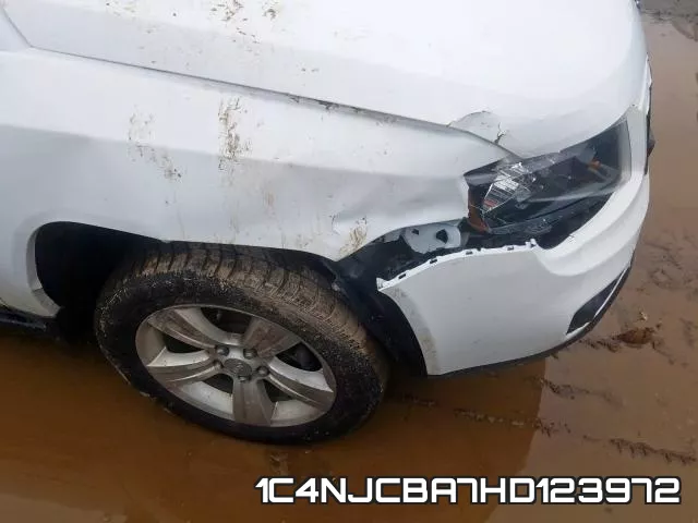 1C4NJCBA7HD123972_9.webp