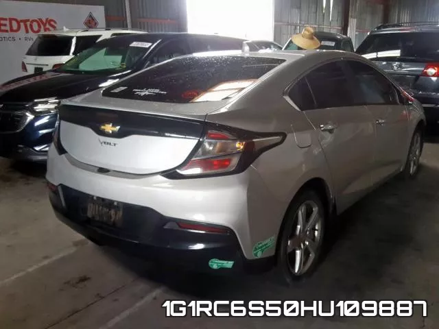 1G1RC6S50HU109887_4.webp