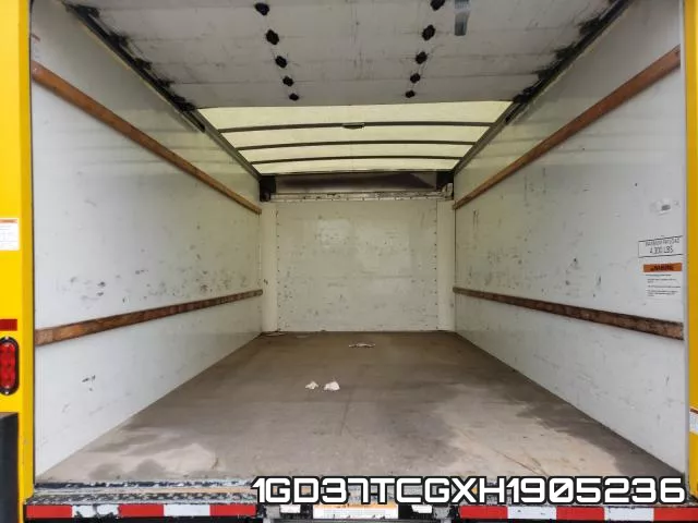 1GD37TCGXH1905236_6.webp