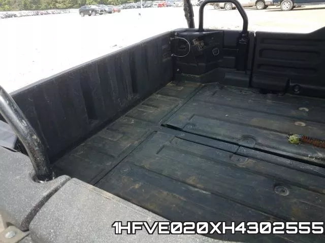 1HFVE020XH4302555_6.webp