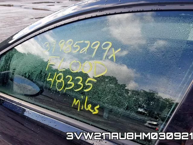 3VW217AU8HM030921_9.webp