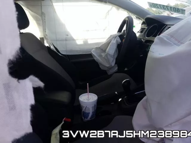 3VW2B7AJ5HM238984_5.webp