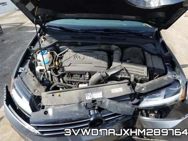3VWD17AJXHM289764_7.webp