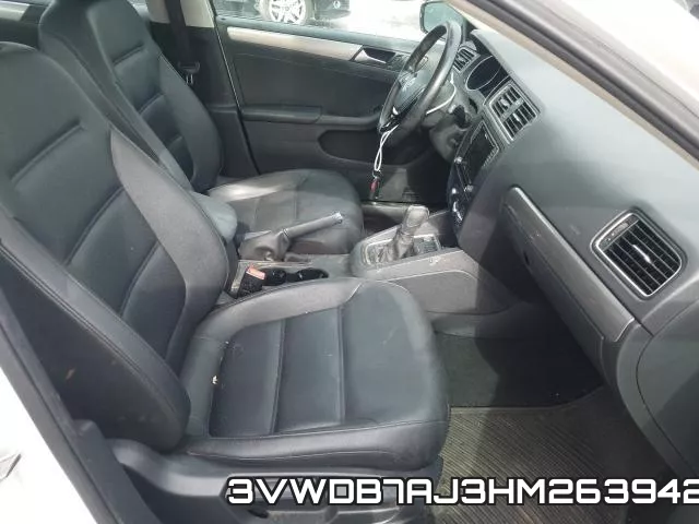 3VWDB7AJ3HM263942_5.webp