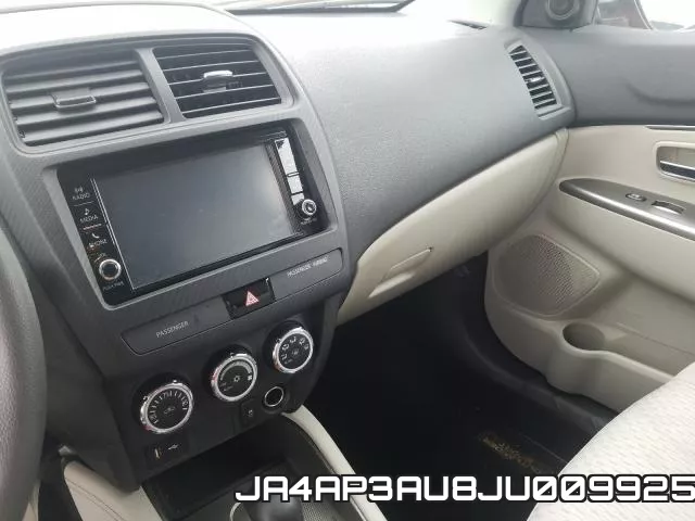 JA4AP3AU8JU009925_9.webp