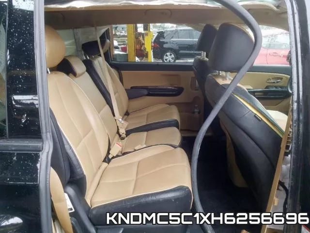 KNDMC5C1XH6256696_6.webp