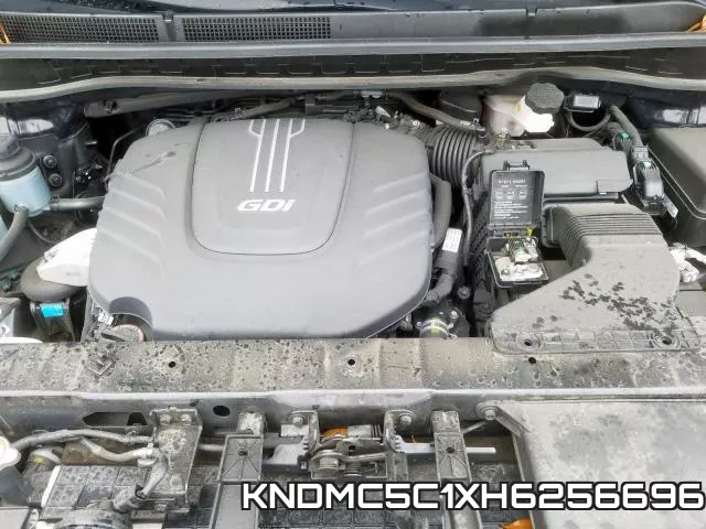 KNDMC5C1XH6256696_7.webp