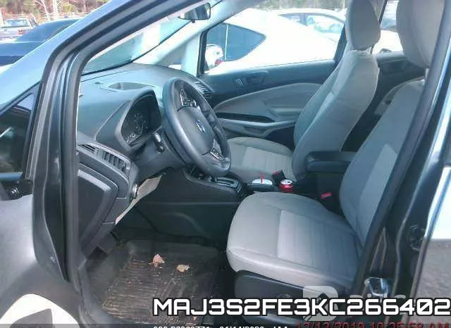 MAJ3S2FE3KC266402_5.webp