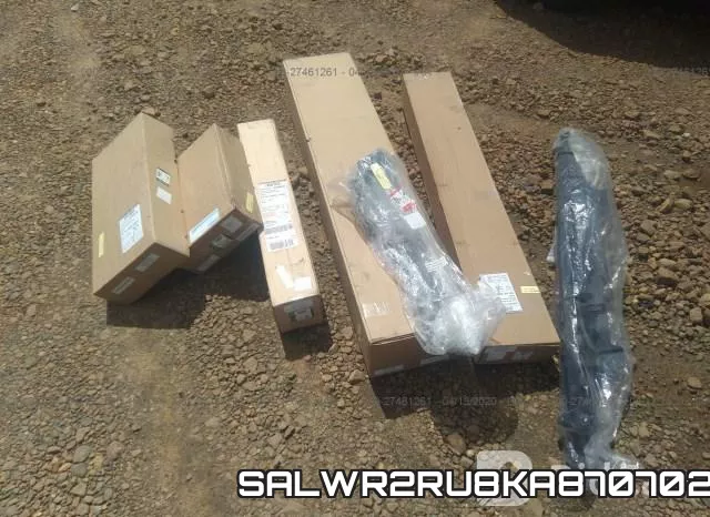 SALWR2RU8KA870702_6.webp
