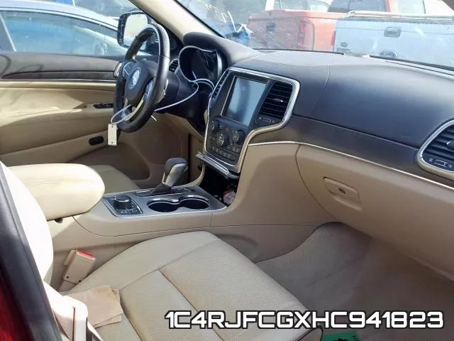 1C4RJFCGXHC941823_5.webp