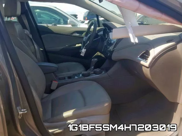 1G1BF5SM4H7203019_5.webp