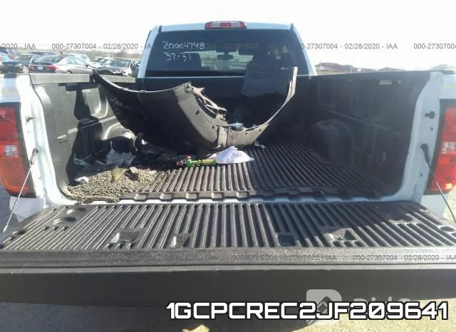 1GCPCREC2JF209641_8.webp