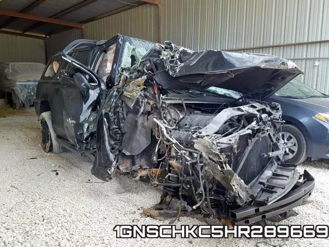 1GNSCHKC5HR289669_1.webp