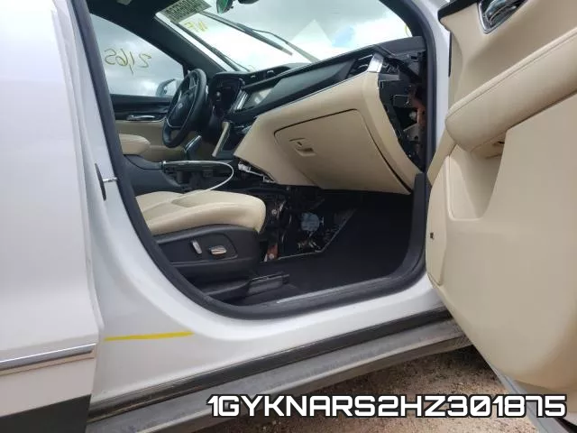 1GYKNARS2HZ301875_9.webp