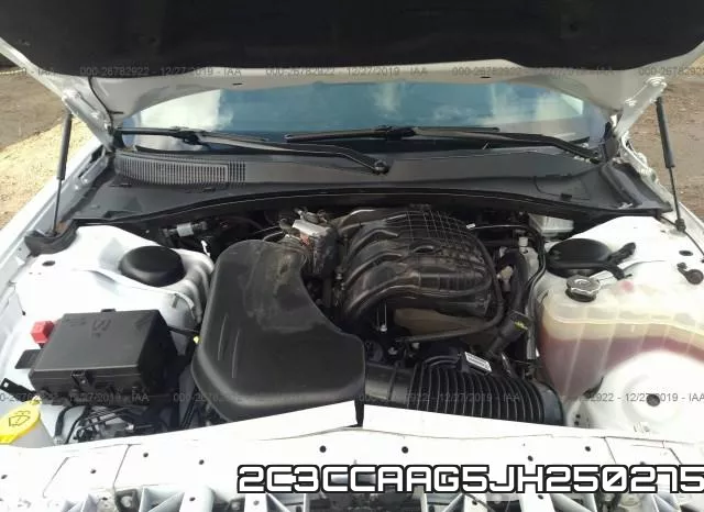 2C3CCAAG5JH250275_10.webp