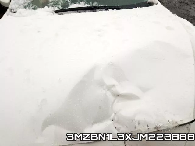 3MZBN1L3XJM223888_7.webp