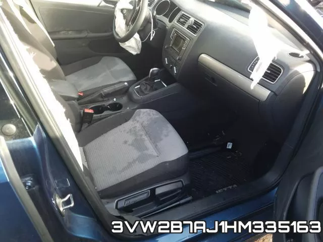 3VW2B7AJ1HM335163_5.webp