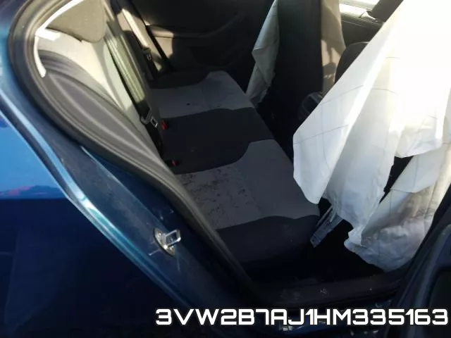 3VW2B7AJ1HM335163_6.webp