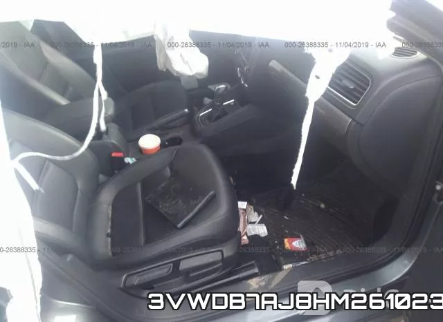 3VWDB7AJ8HM261023