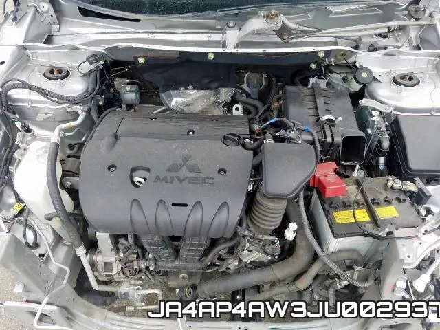 JA4AP4AW3JU002937_7.webp