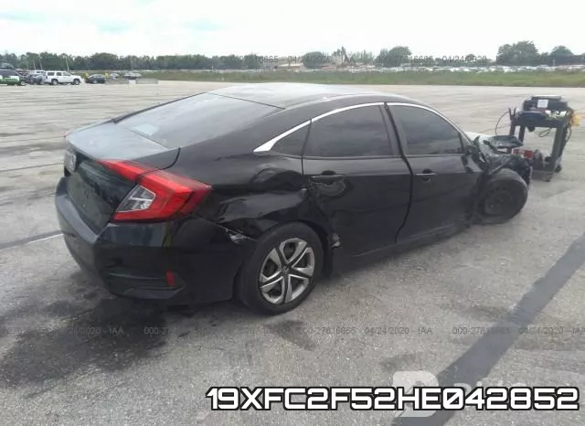 19XFC2F52HE042852_4.webp