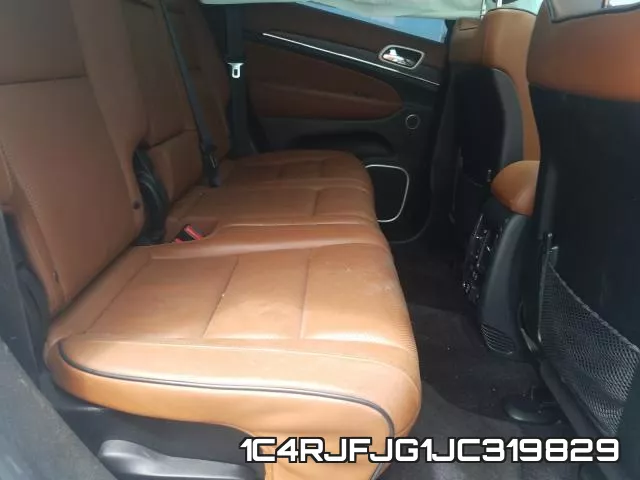 1C4RJFJG1JC319829