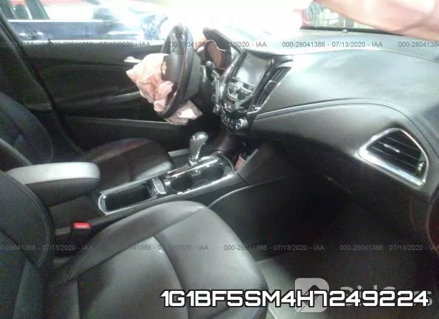 1G1BF5SM4H7249224_5.webp