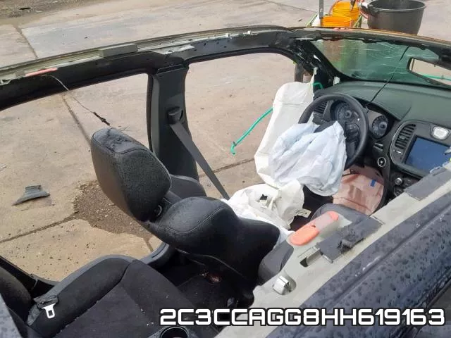 2C3CCAGG8HH619163_9.webp