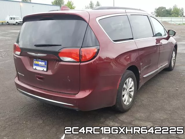 2C4RC1BGXHR642225_4.webp