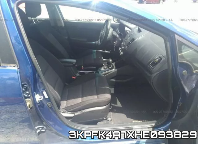 3KPFK4A7XHE093829_5.webp